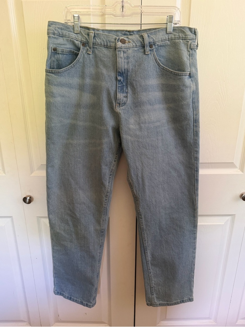 Wrangler Light Blue Men’s Jeans - Classic Straight Fit
